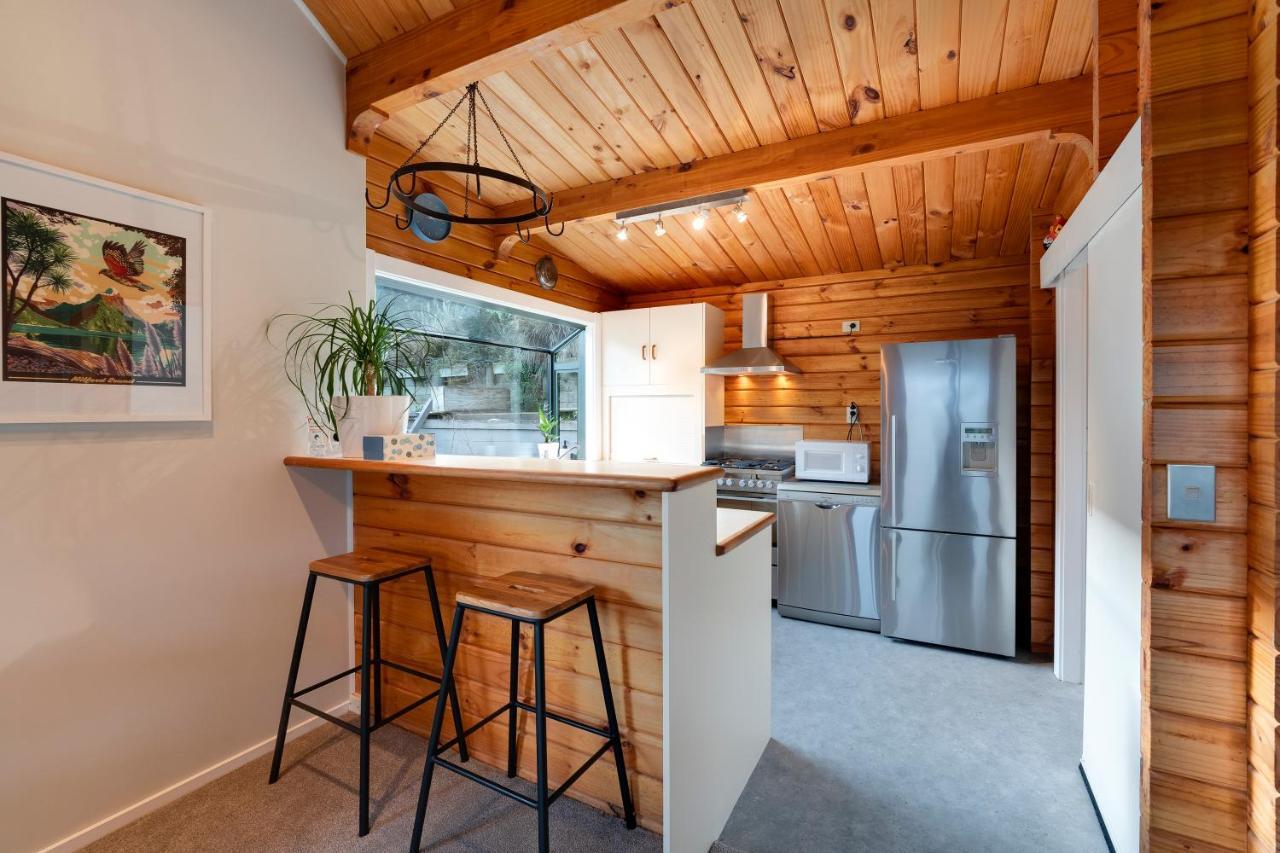 Alpine Hideaway - 2 Bedroom Closeburn Luaran gambar